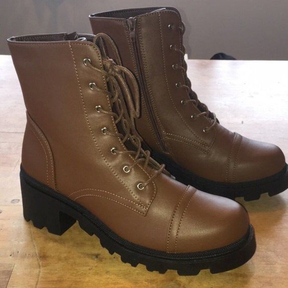 Charlotte Russe Boots Brown Faux Size 10 Chunky Boot